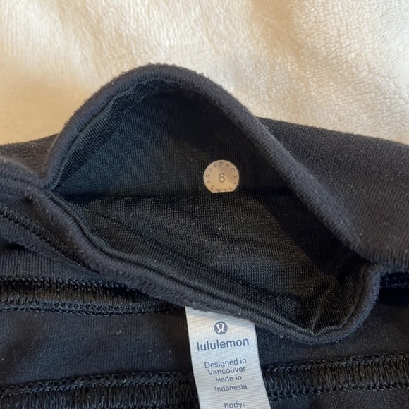 LULULEMON Align Yoga Pants - Picture 9 of 9